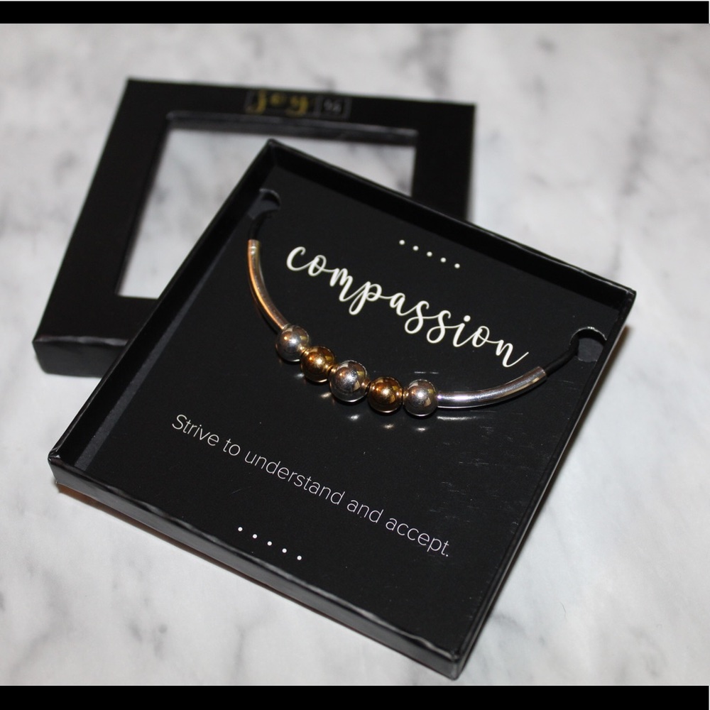 BRAND NEW lizzy james compassion bracelet